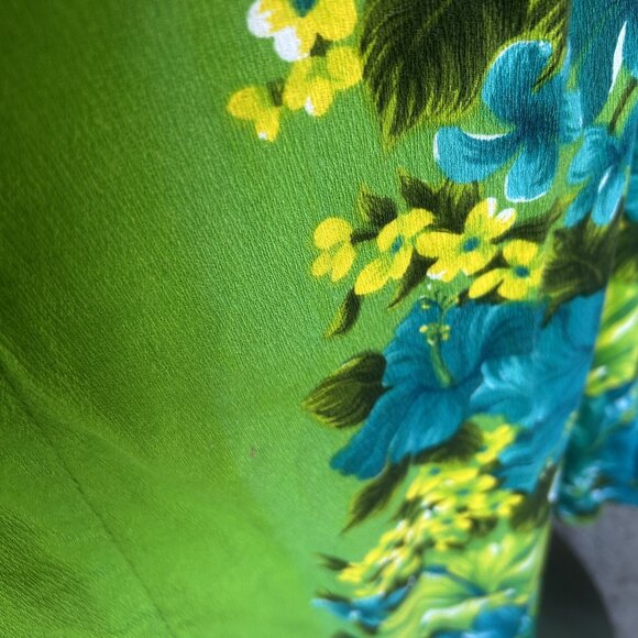 Hawaiian Togs Vintage Green Floral Barkcloth V Neck Draped Back Tiki Maxi Dress - Picture 8 of 14